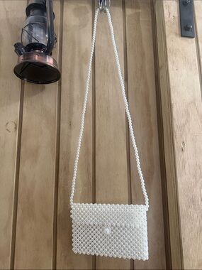 Elegant Pearl Beaded Crossbody Bag - Cream